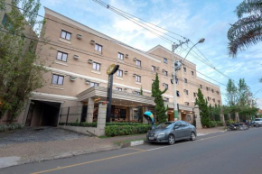  Class Hotel Passos  Пасус